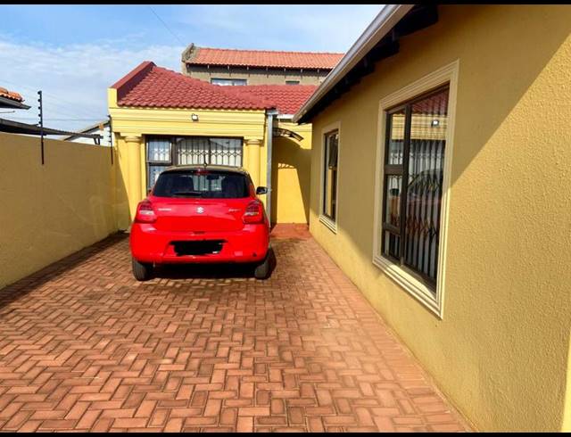 0 BEDROOM PROPERTY TO RENT IN PROTEA GLEN